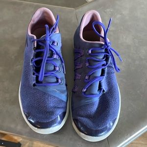 Under armor kids 6y runners